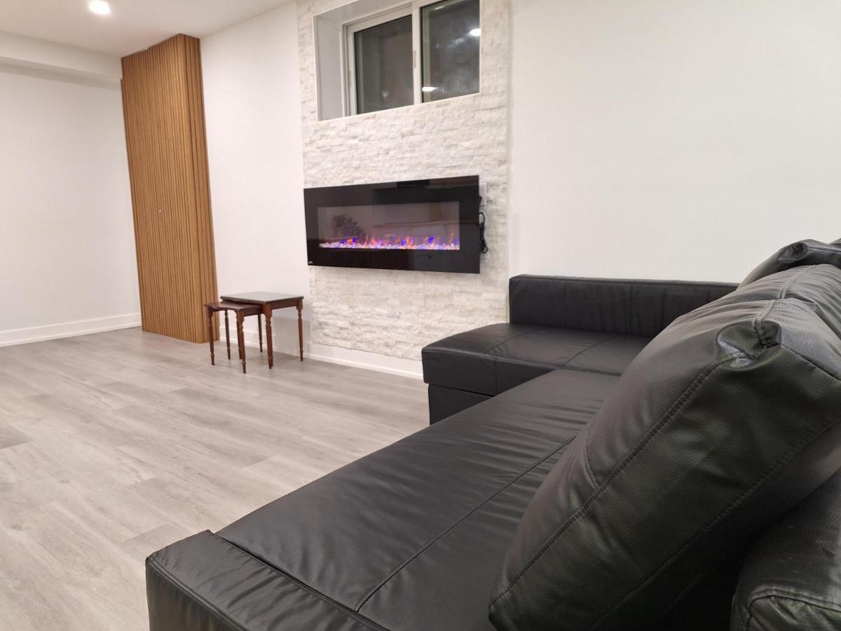 Independent Basement Studio Suite Оттава Экстерьер фото